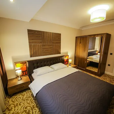 Hotel My