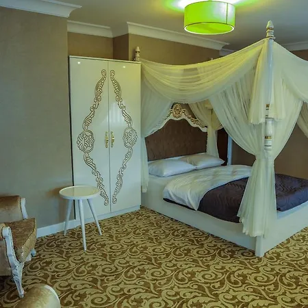 Hotel My 2*