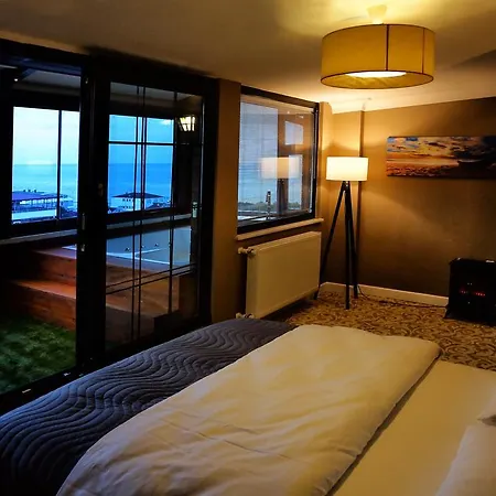 Hotel My 2*