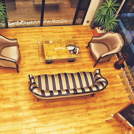Hotel My 2*