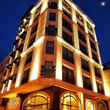 Hotel My & 2*