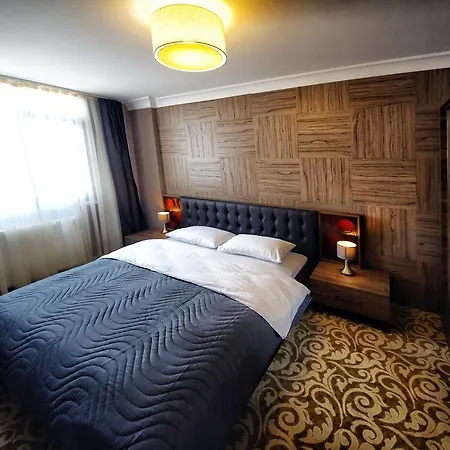 Hotel My