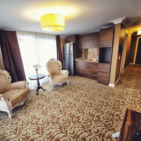 Hotel My